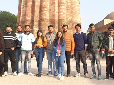 Qutab Minar, Delhi